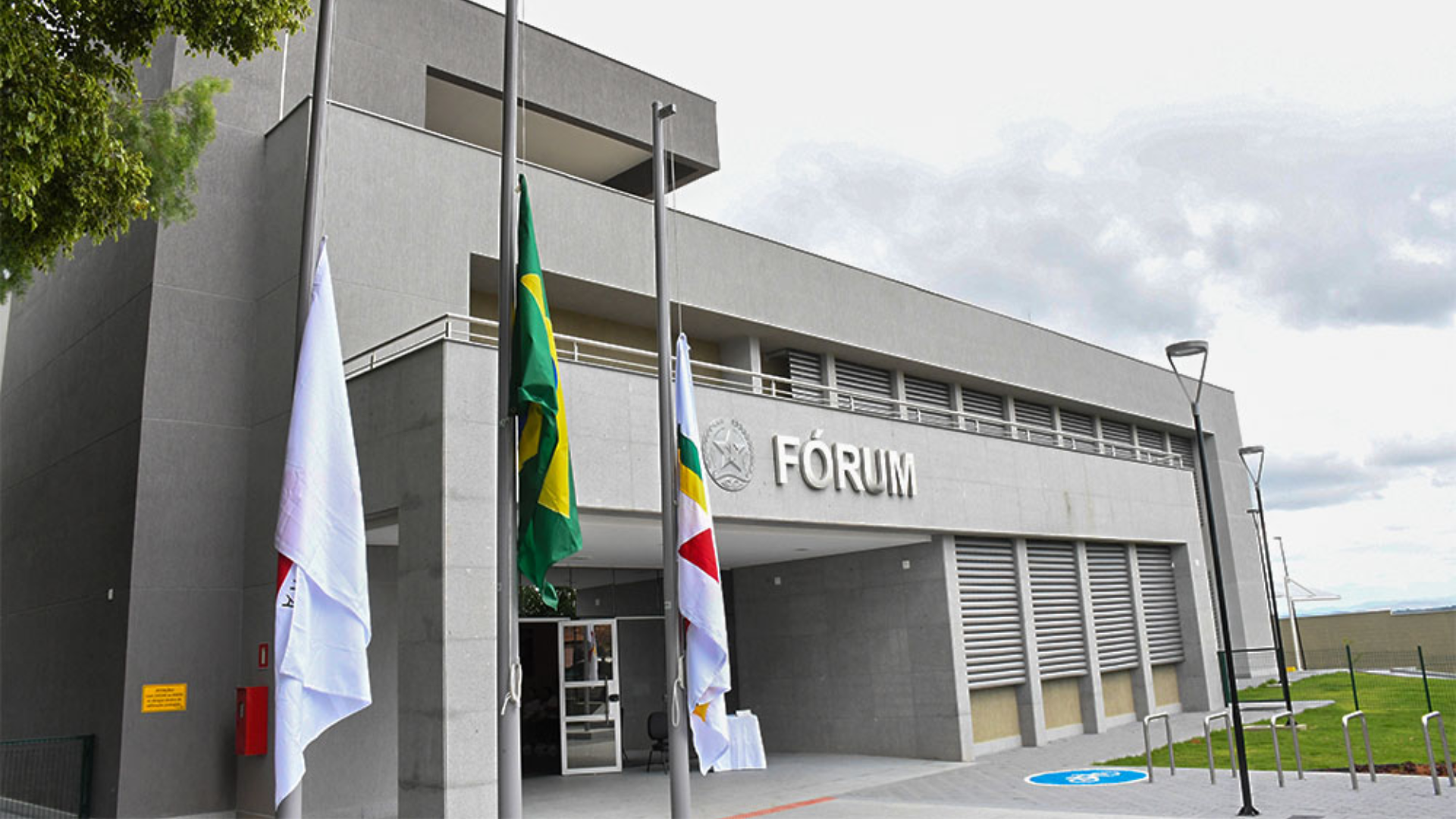 Bancos são condenados por empréstimos indevidos em Minas Gerais