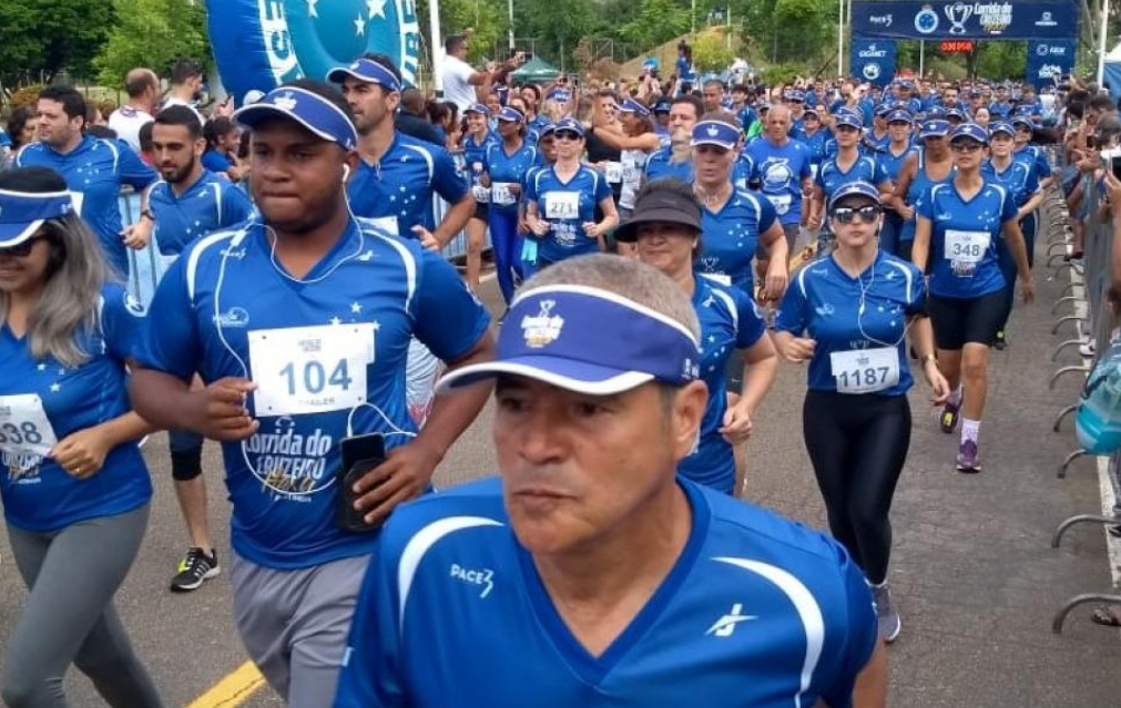 Atleta se manifesta após gesto polêmico durante corrida em Ipatinga e pede desculpas ao público