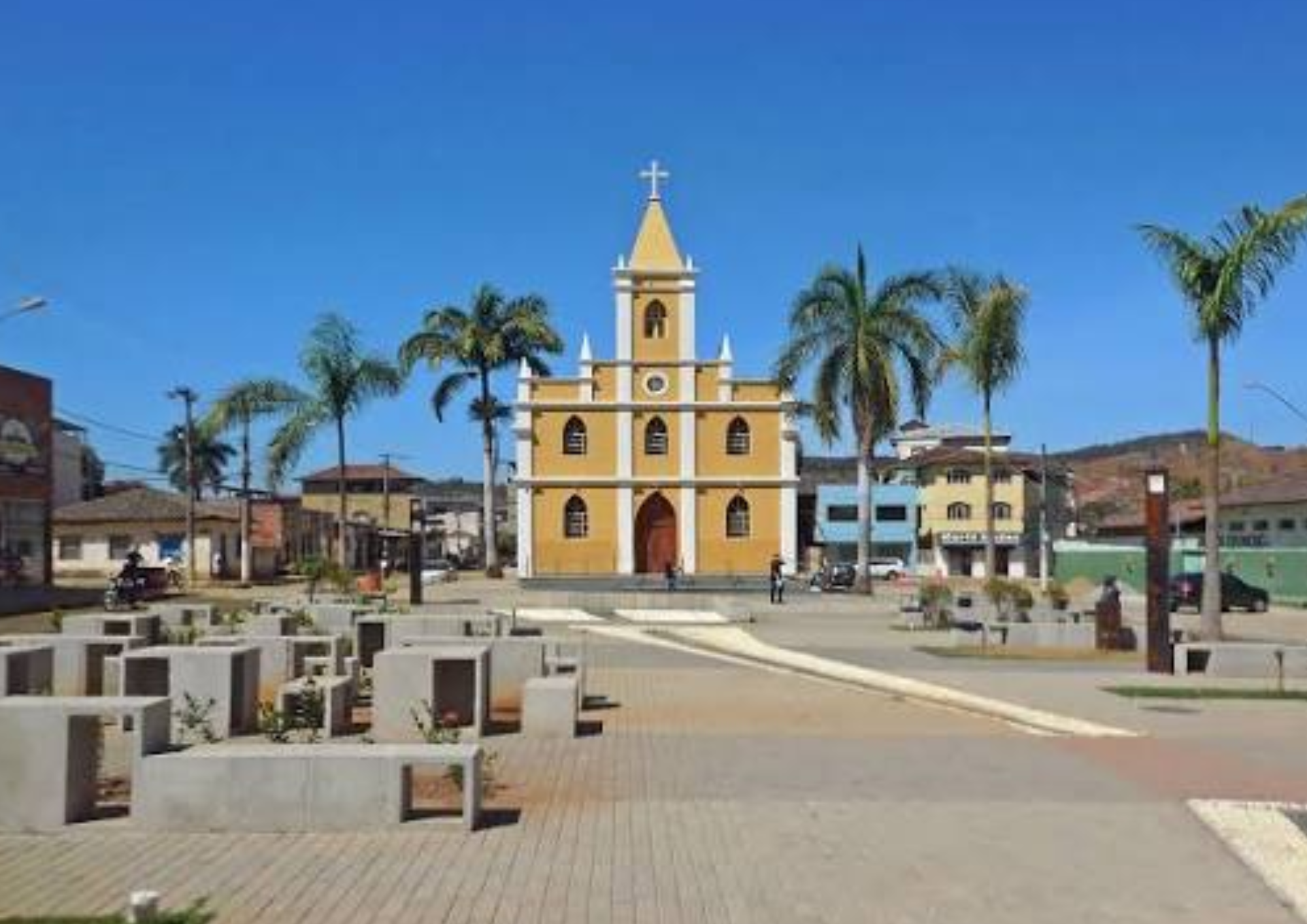 Praça da Matriz de Santana do Paraíso passará por reforma
