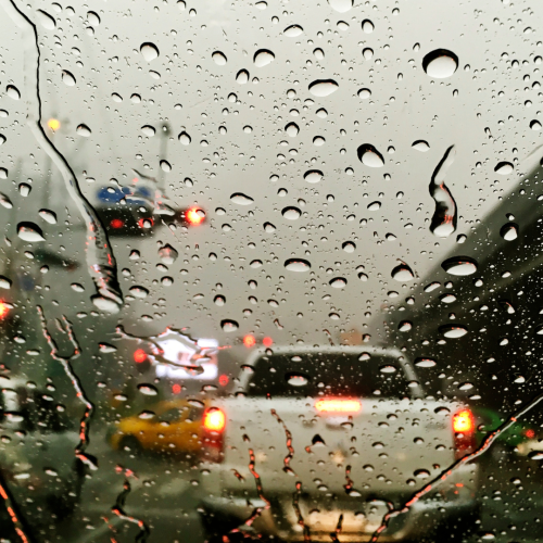 Defesa Civil alerta para atuação de ciclone e risco de chuvas intensas em Minas Gerais