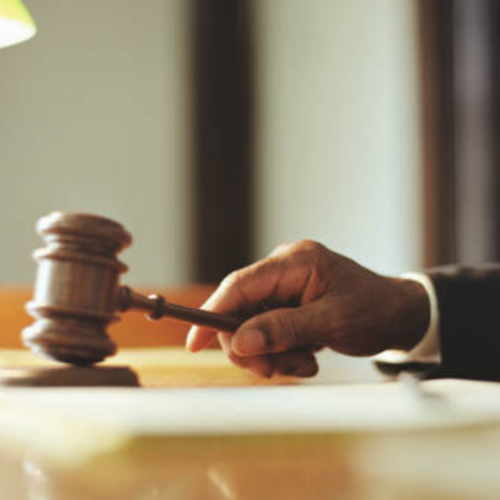 Júri Popular julga réu acusado de homicídio e duas tentativas em bar no Veneza I, em Ipatinga