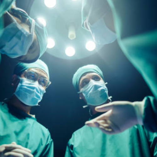 Médico de Ipatinga é condenado a indenizar paciente após amputação de testículo decorrente de procedimento desnecessário