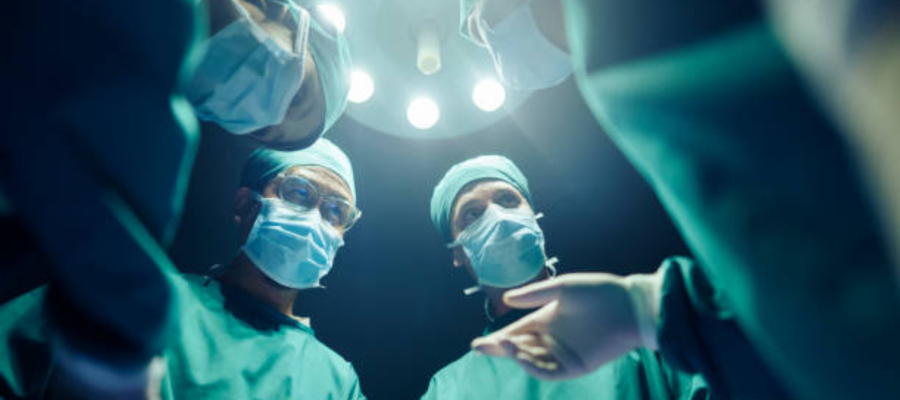 Médico de Ipatinga é condenado a indenizar paciente após amputação de testículo decorrente de procedimento desnecessário