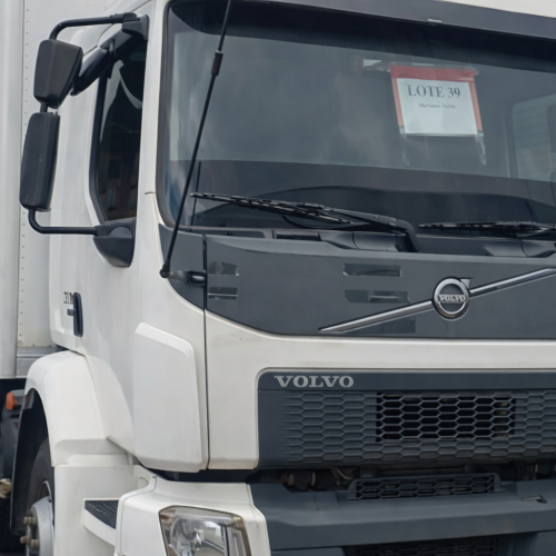 De barras de ouro a caminhões: Receita Federal em Minas Gerais promove 1º leilão eletrônico de 2026