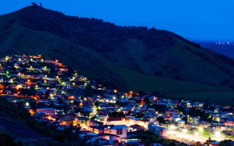 Dois estabelecimentos são atacados durante a madrugada em Santana do Paraíso