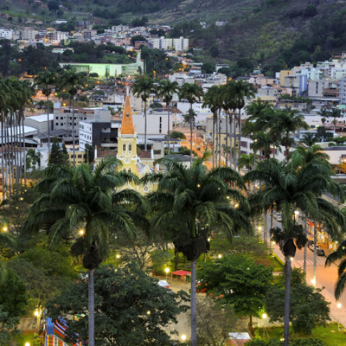 Polícia apreende em Caratinga veículo usado em homicídio em Tarumirim e pelo tráfico de drogas
