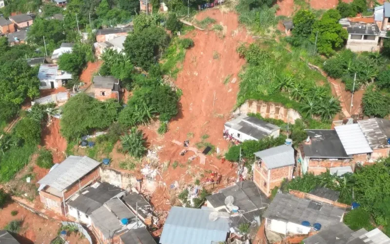“Vale do Aço em Alerta: Tempestades de Janeiro Deixam Rastro de Destruição”