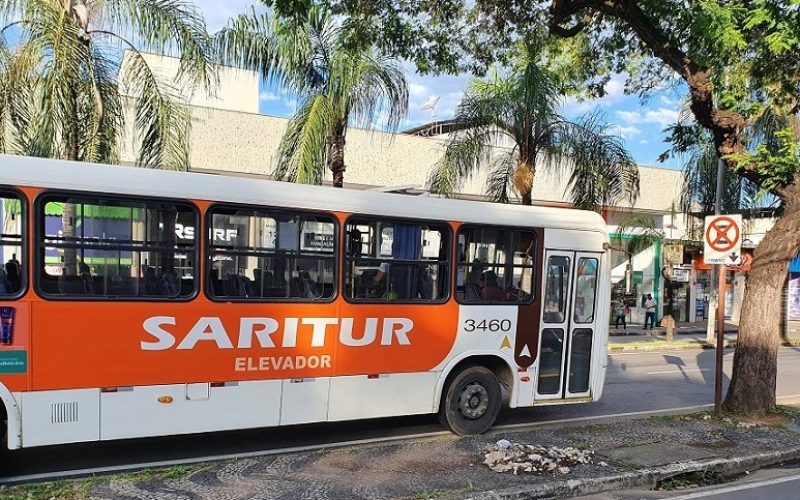 Aumento da Tarifa de Ônibus Gera Revolta em Ipatinga